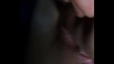 Egy barátnővel a kocsiban