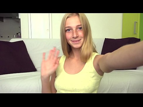 ❤️ Amikor unatkozom, lustán maszturbálom a rózsaszín puncimat... ☑ Minőségi pornó at hu.kenhdammy.top