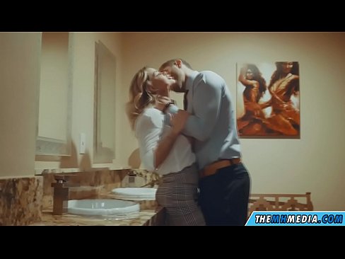 ❤️ Amikor egy bögyös szőke elcsábít egy nyilvános WC-ben ☑ Minőségi pornó at hu.kenhdammy.top